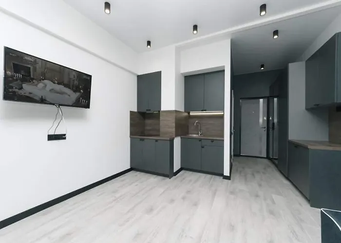 Hotrent Pechersk Lesy 20/22