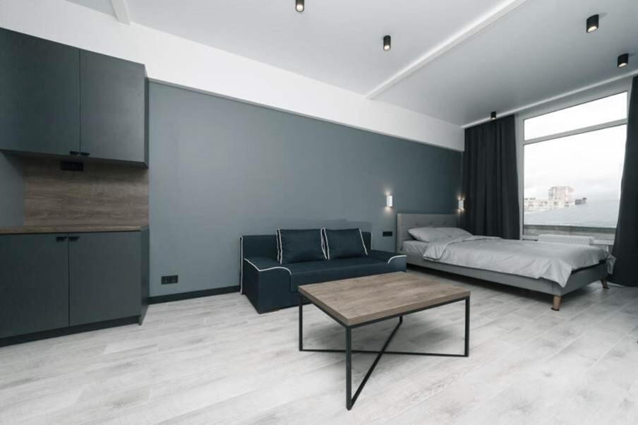 Apartment Hotrent Pechersk Lesy 20/22 *