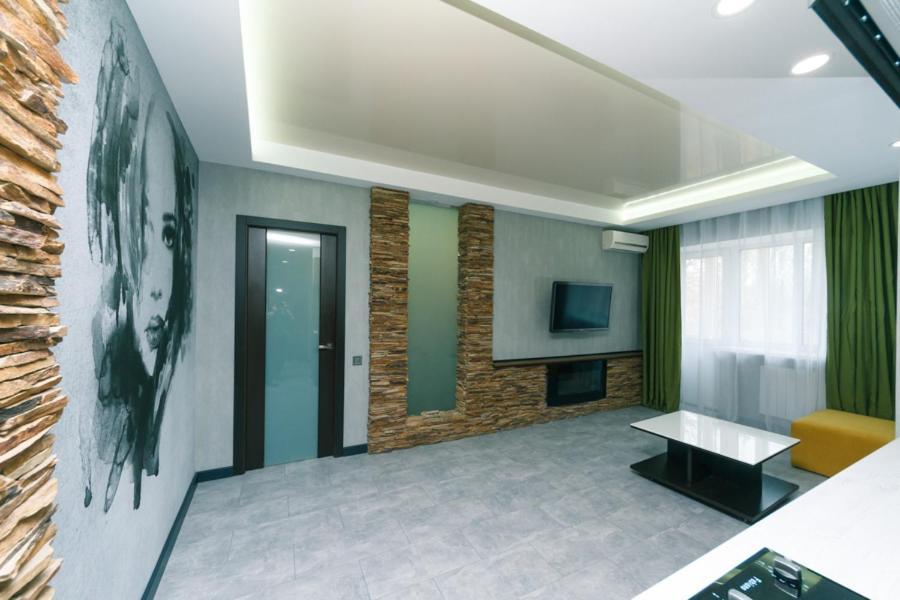 Hotrent Pechersk Lesy 20/22 *
