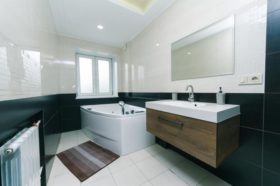 Апартаменти Hotrent Pechersk Lesy 20/22 Київ